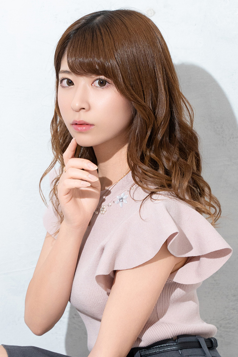 水樹 愛歌（AIKA MIZUKI）花すみれ